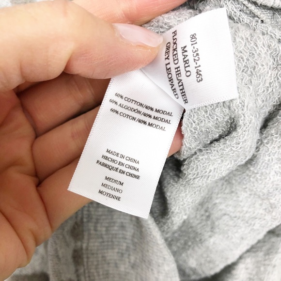 Rails Marlo Leopard Print Crew Neck Sweatshirt M - Picture 9 of 11